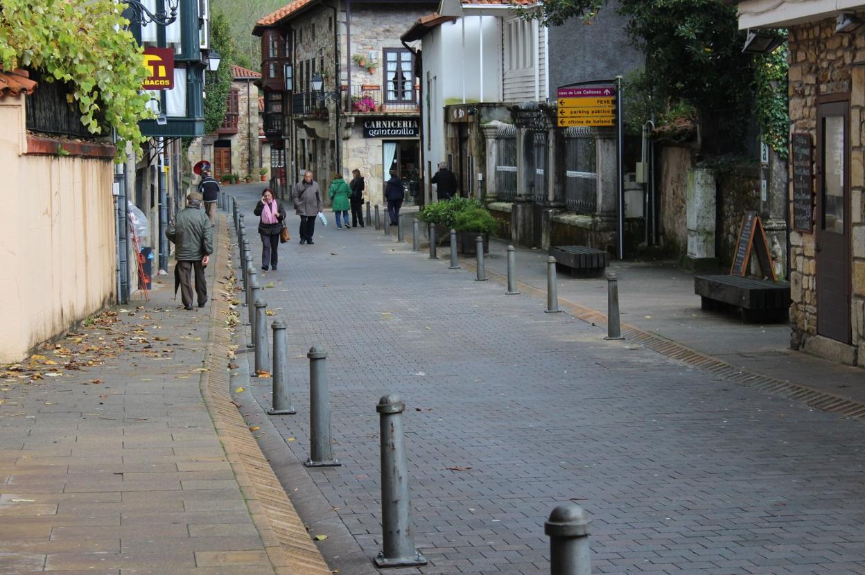 La antigua calle Camilo Alonso Vega, que en 2012 pasó a llamarse Jean Curtius. 