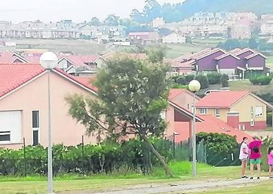 Imagen secundaria 1 - La senda costera de Piélagos, un rincón donde perderse y redescubrir el paisaje