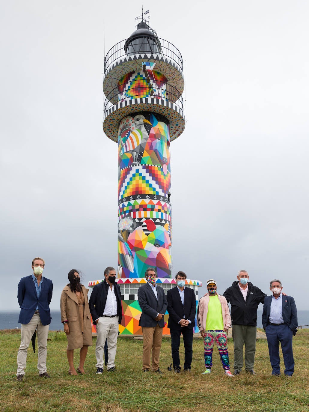 Fotos: Inauguración del faro de Ajo con la intervención de Okuda