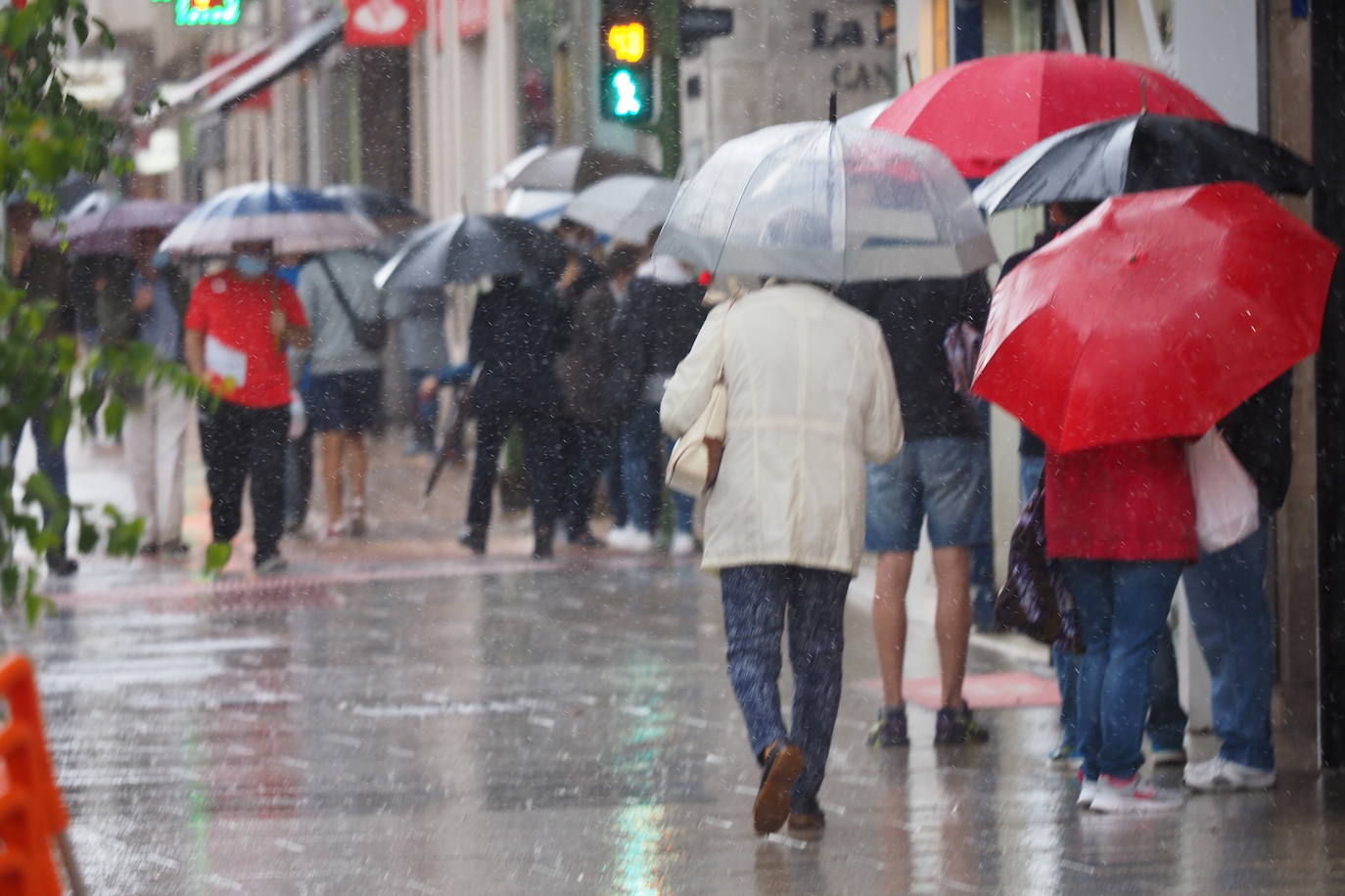 Fotos: Mucha lluvia y bajada de las temperaturas en Cantabria