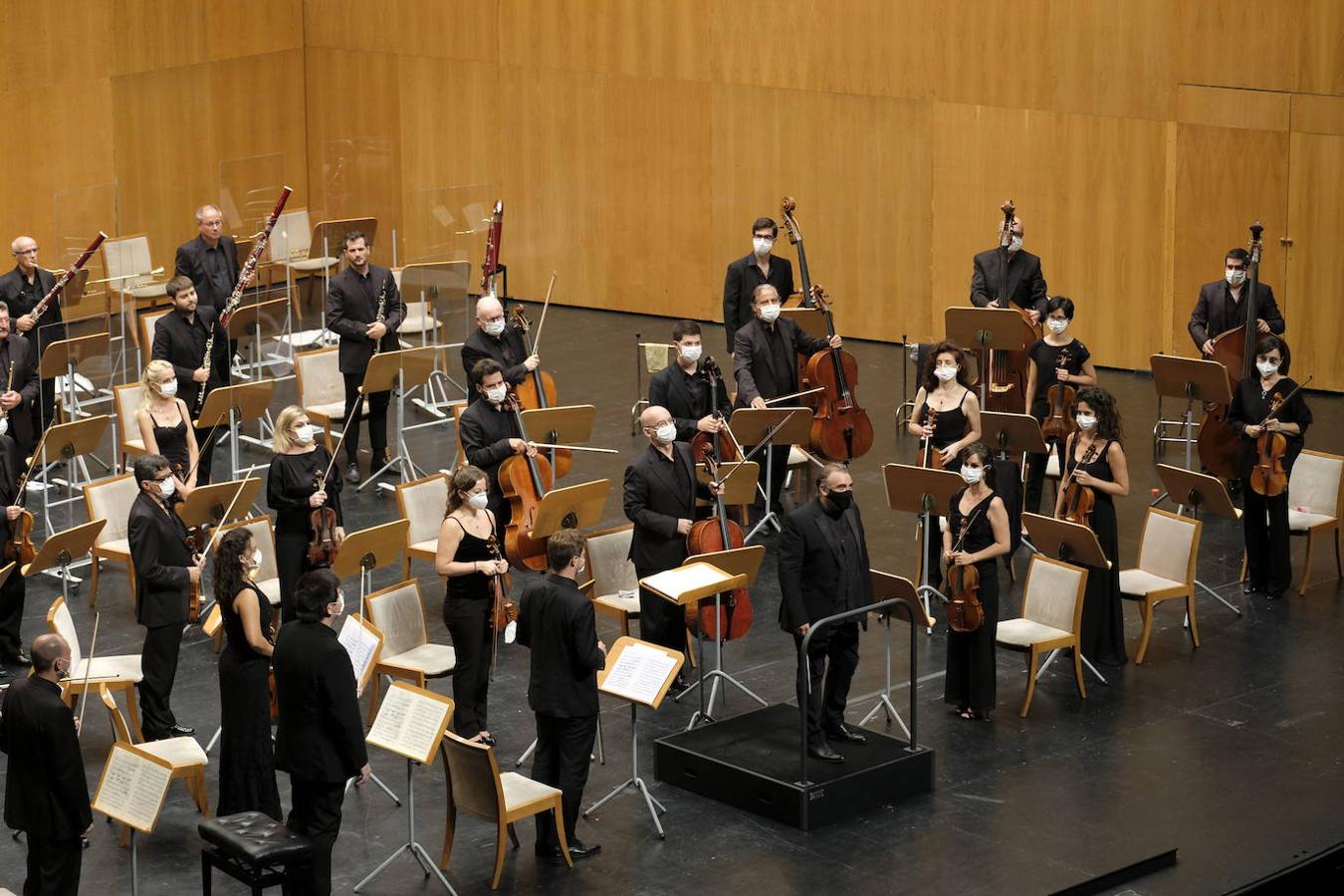 La Orquesta Nacional de España, dirigida por Jaime Martín, ha protagonizado el concierto de clausura del FIS en la Sala Argenta interpretando a Beethoven. 