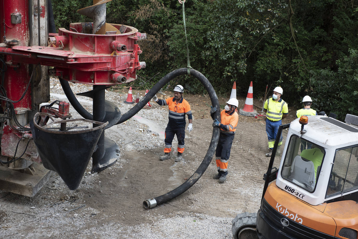 Los trabajos para recuperar el viejo acceso por El Sardinero tardarán tres meses en alcanzar la infraestructura original