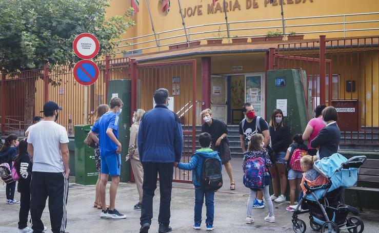 Los alumnos regresan al José María de Pereda de Torrelavega