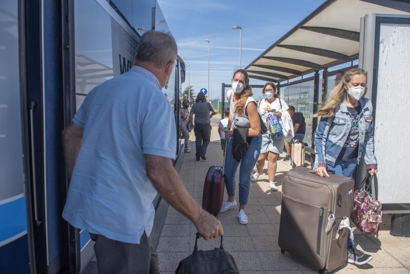 Fotos: La odisea del vuelo Santander-Tenerife