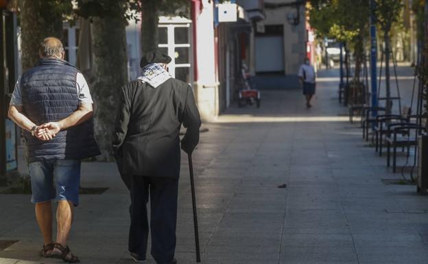 Sanidad mantiene el confinamiento de Santoña y afirma que «de momento» no hay riesgo de extenderlo a otros municipios