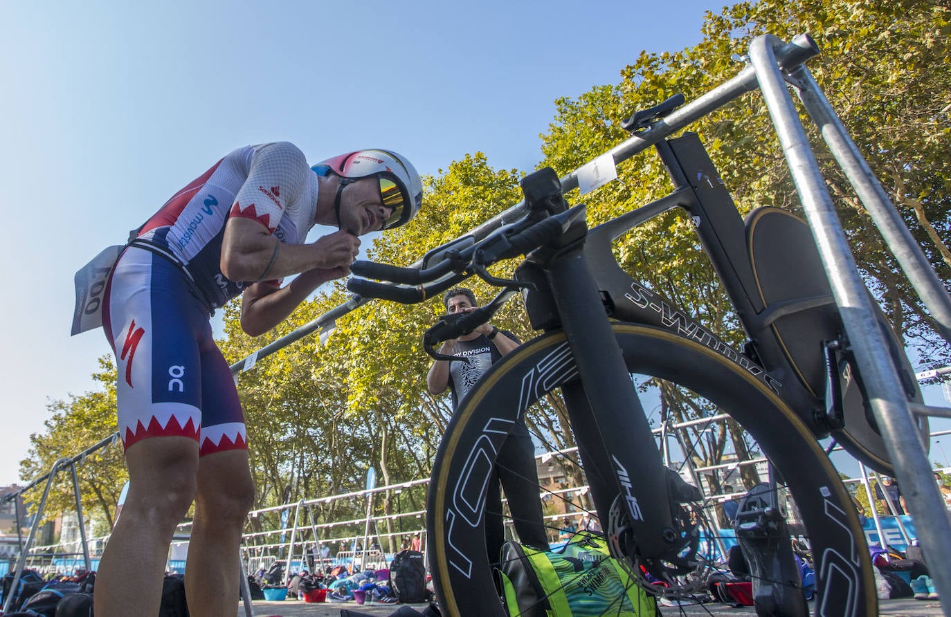 Fotos: Gómez Noya manda en el Triatlón de Santander