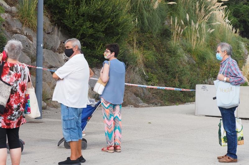 Fotos: La zona de arbustos próxima a la Peña del Cuervo donde ha aparecido el cuerpo de la mujer