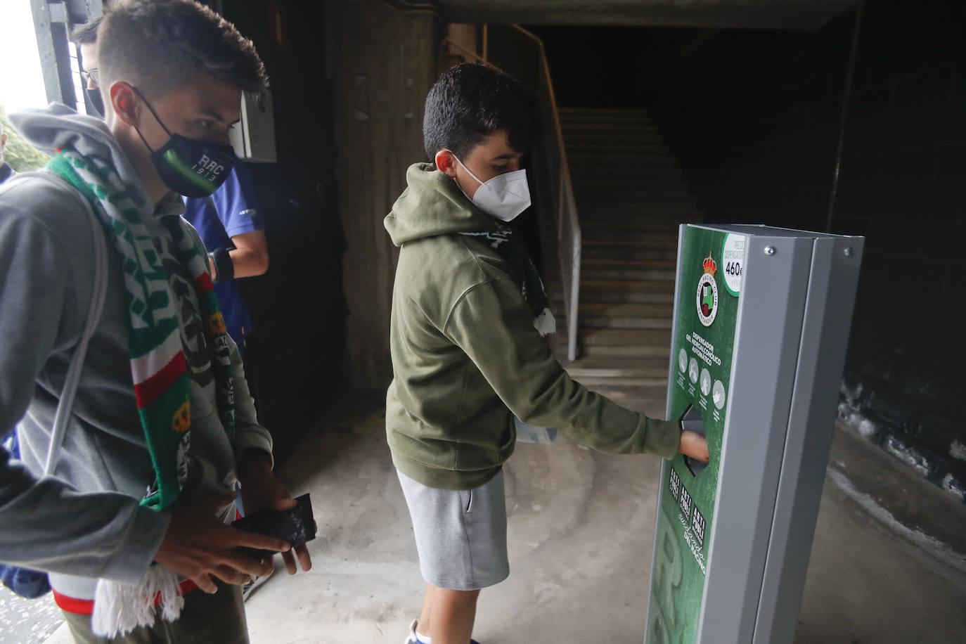 Amistoso y primer encuentro con público en los campos de El Sardinero 