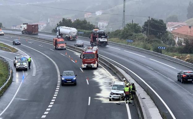 Accidente de tráfico ocurrido sobre las 11.30 horas en Saltacaballo.