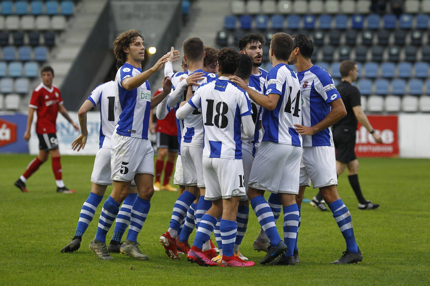 La Gimnástica cayó ante el Burgos en el partido de presentación del equipo torrelaveguense.