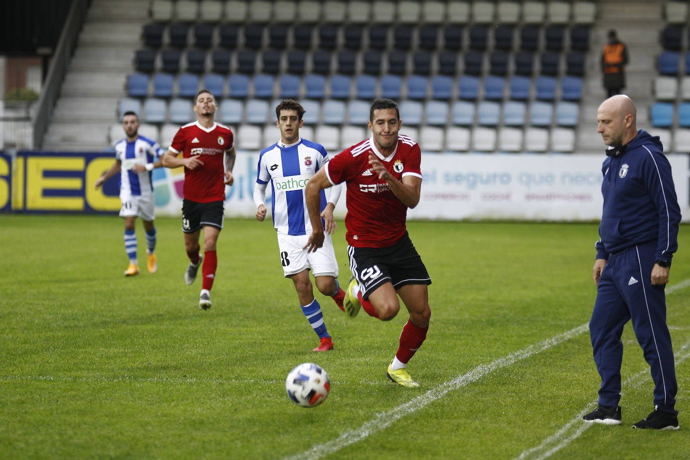 La Gimnástica cayó ante el Burgos en el partido de presentación del equipo torrelaveguense.