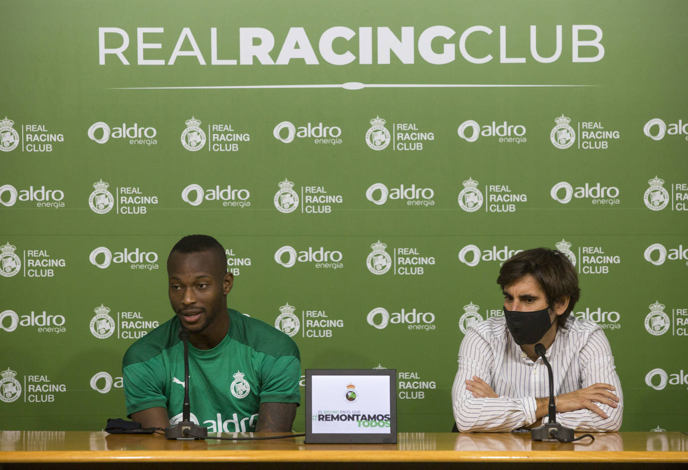 Cedric ha sido presentado como nuevo jugador del Racing