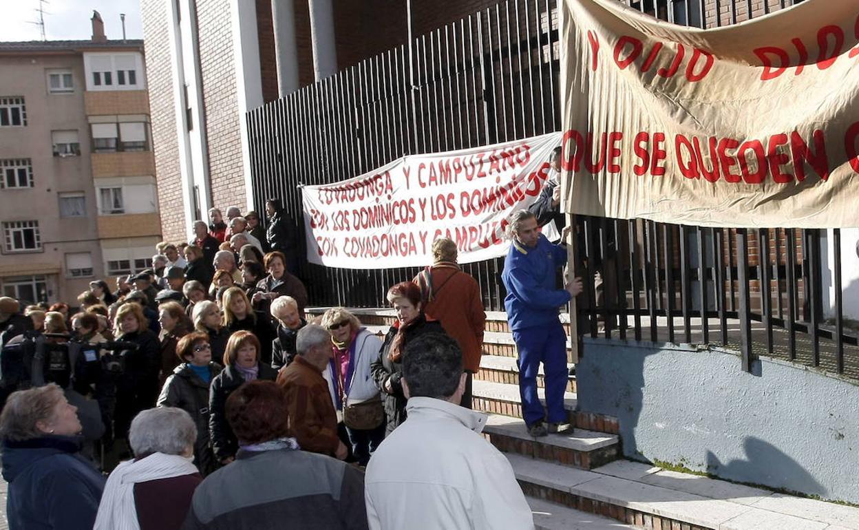 Los frailes dominicos abandonan el Barrio Covadonga por falta de relevo generacional