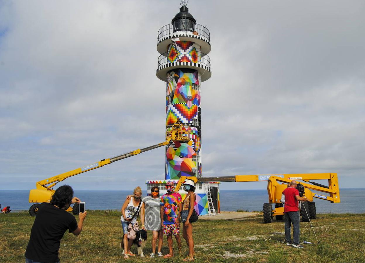 La obra de Okuda ha despertado tanto polémica como curiosidad. 