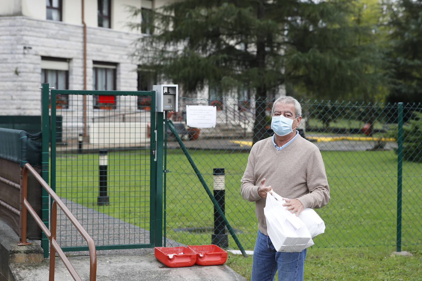 El centro ha derivado a los residentes afectados a Suances y ha habilitado una planta entera para los nuevos contagios que puedan registrarse 