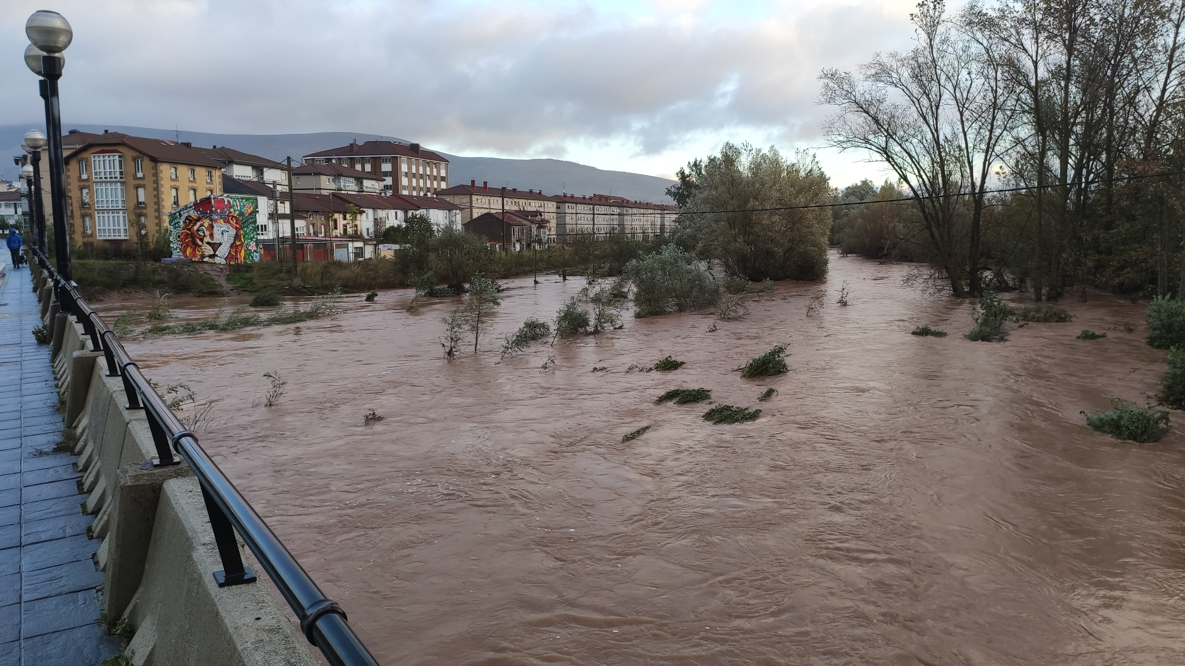 Fotos: Híjar pone en alerta a los campurrianos