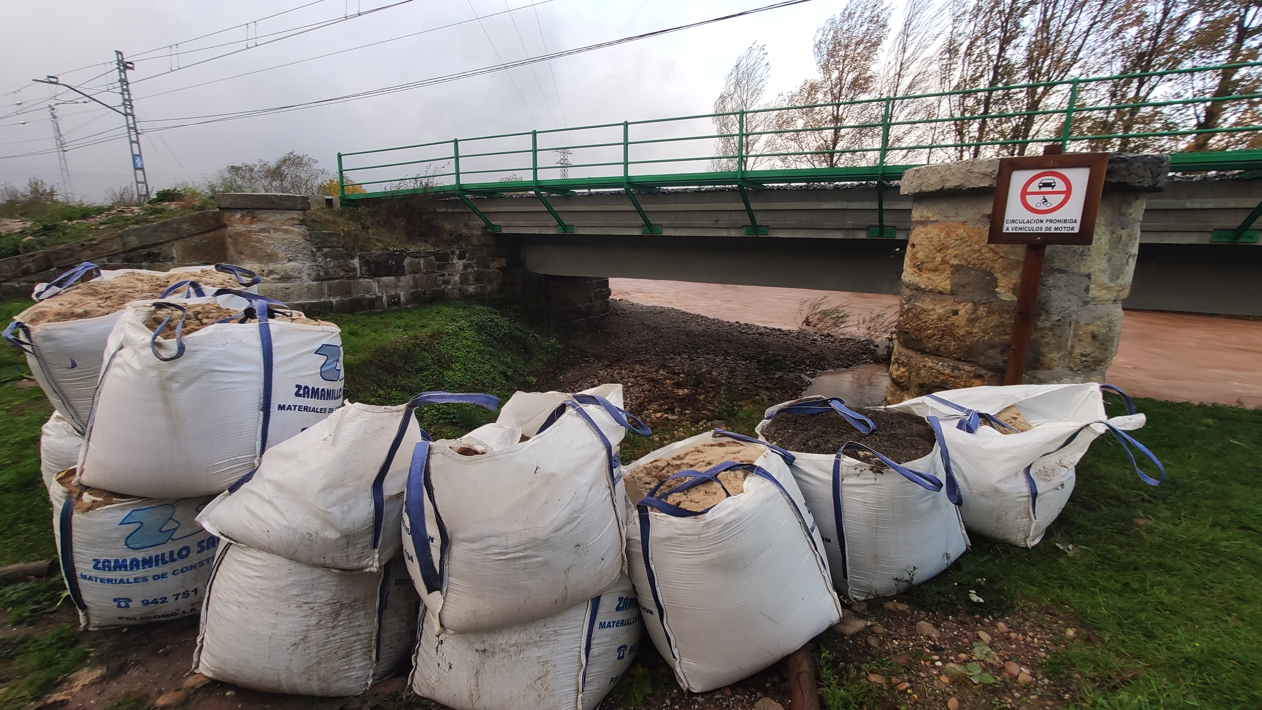 Fotos: Híjar pone en alerta a los campurrianos