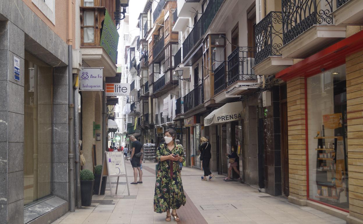 Céntrica calle de Castro Urdiales.