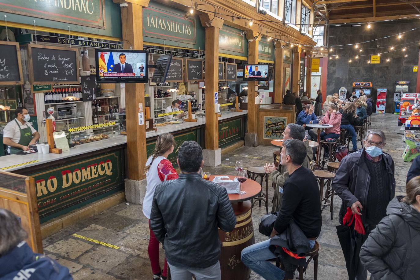 Fotos: Toque de queda