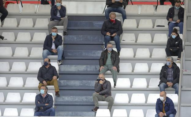 Así se vio el partido en las gradas de Lezama.