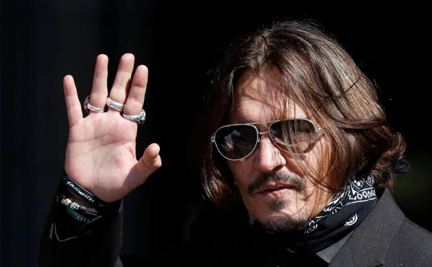 Johnny Depp, a la entrada del juicio. 