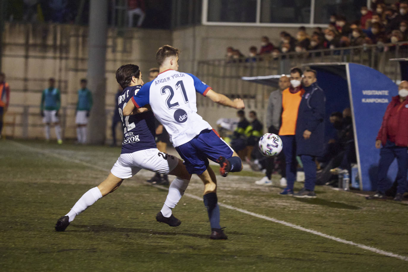 Pésimo partido en el que los verdiblancos apenas han pisado campo rival y no han dispuesto de ocasiones de gol.