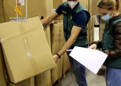 Imagen secundaria 1 - Cae una banda que ha vendido muebles en fraude por medio millón de euros tras estafar a una empresa