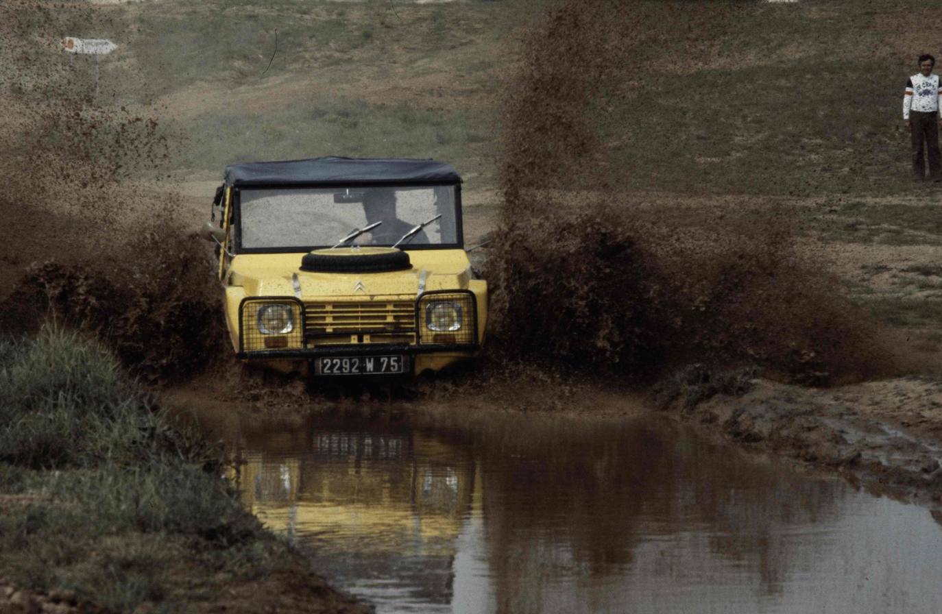 Versión 4X4 en el Dakar