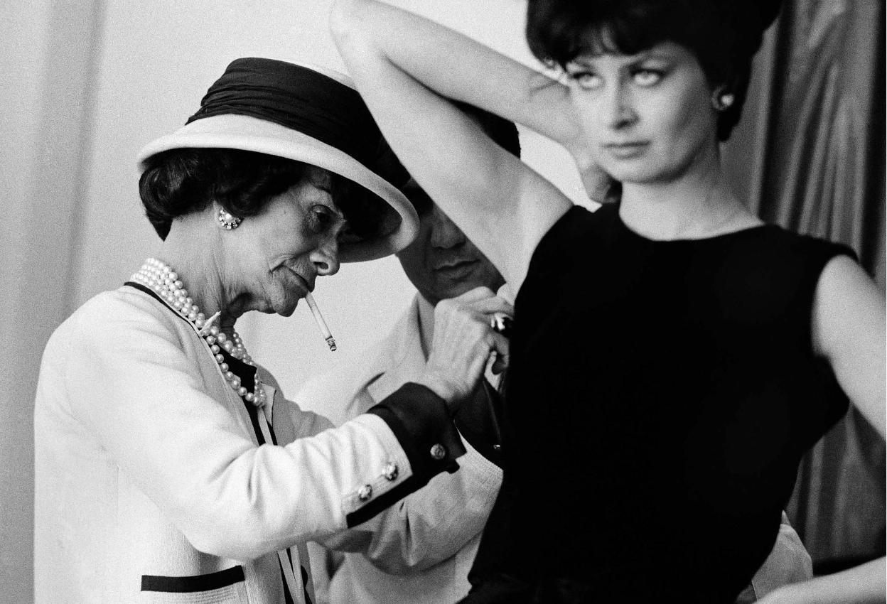 Coco Chanel, medio siglo sin la visionaria que cambió la forma de