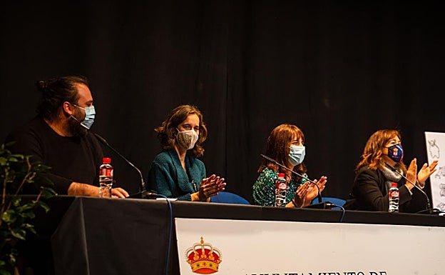 Imagen principal - El covid se convierte en el malo del cuento