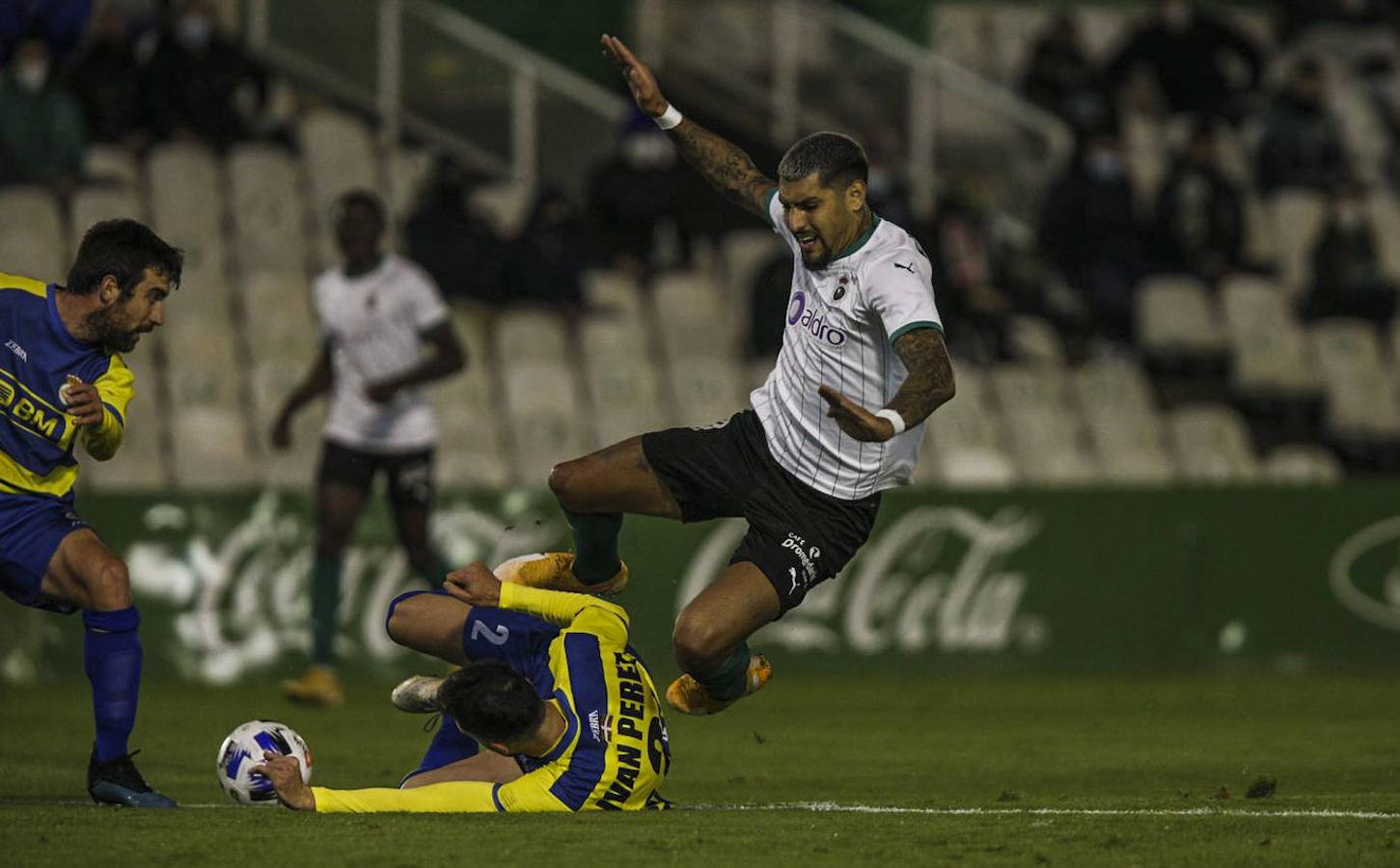 El Racing agrava su crisis tras caer de nuevo contra el Real Unión en El Sardinero.