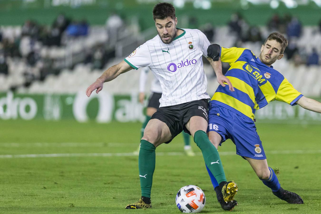 El Racing agrava su crisis tras caer de nuevo contra el Real Unión en El Sardinero.