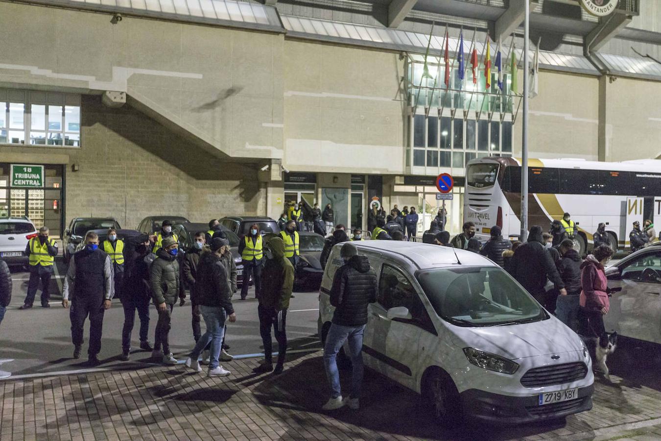 El Racing agrava su crisis tras caer de nuevo contra el Real Unión en El Sardinero.