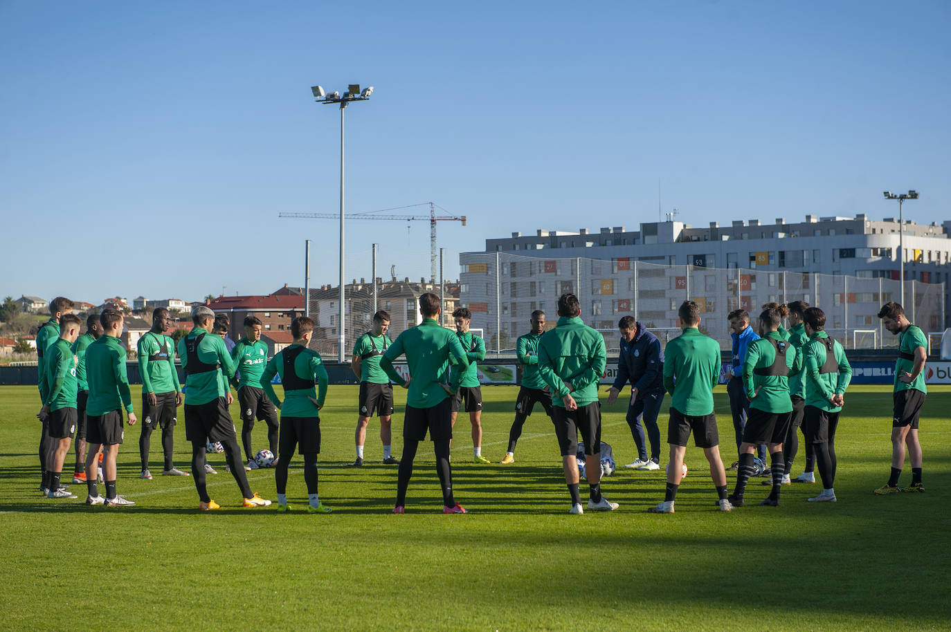 Solabarrieta prepara el partido ante el Athletic B sin Bustos y Ceballos