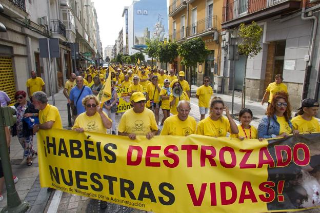 25 años después de la primera sentencia de derribo, 477 afectados esperan solución