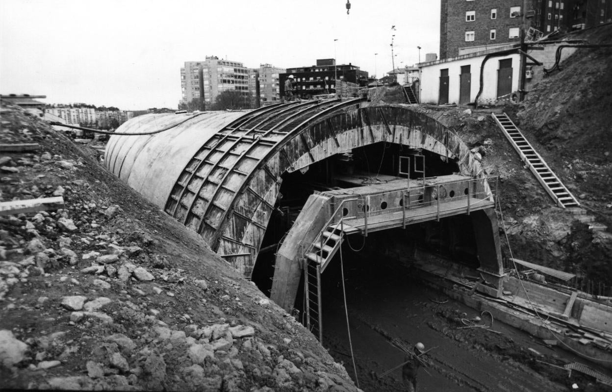 Las obras comenzaron en el verano de 1989 y finalizaron en la primavera de 1991. 