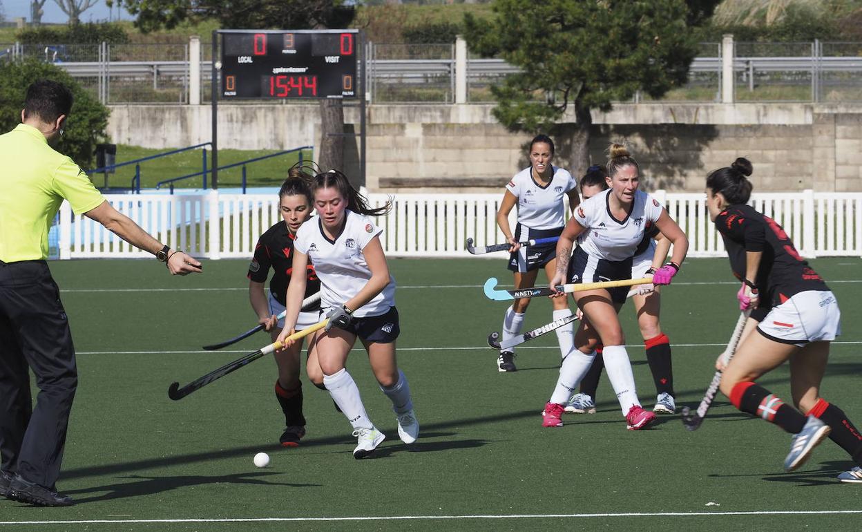 Las pruebas PCR de la plantilla del Sardinero dan todas negativas