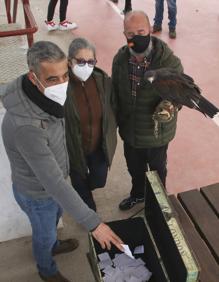 Imagen secundaria 2 - Ambiente en el complejo deportivo Generoso Gómez y en Nuestra Señora de Miera 