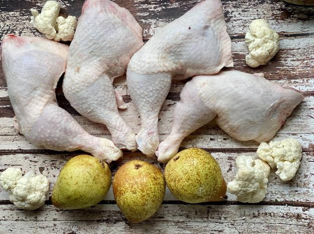 Los tres ingredientes para la receta de pollo.