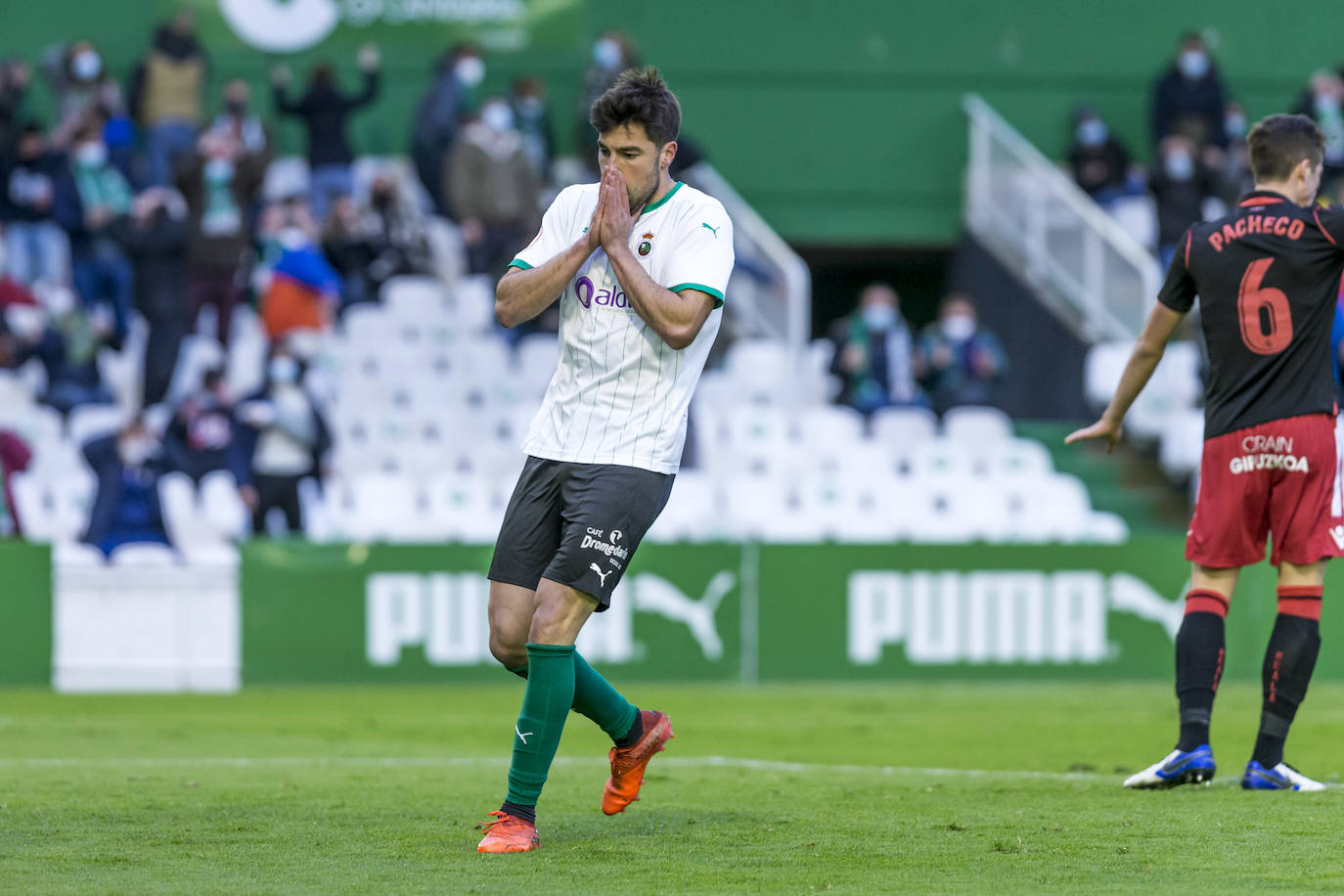 Fotos: Las imágenes del Racing- Real Sociedad B