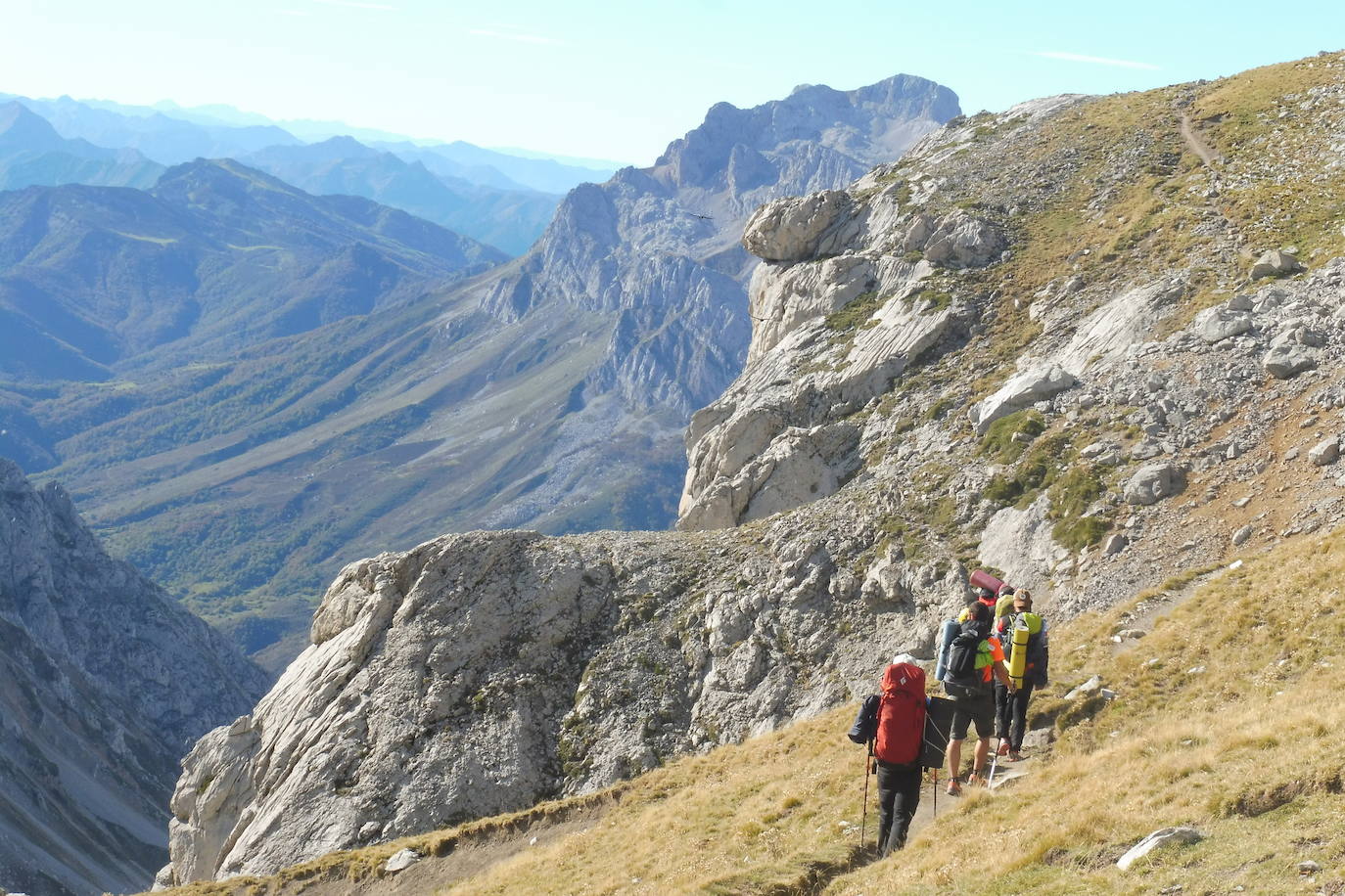 El centro, con sede en el Valle de Liébana, oferta enseñanzas deportivas de régimen especial en las modalidades de Montaña y Escalada.