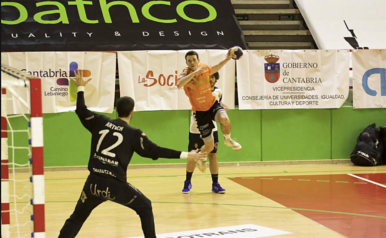 Antón Setién, frente al Zarautz.