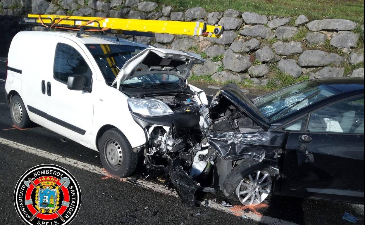 Tres heridos en un choque múltiple en la carretera de Parbayón