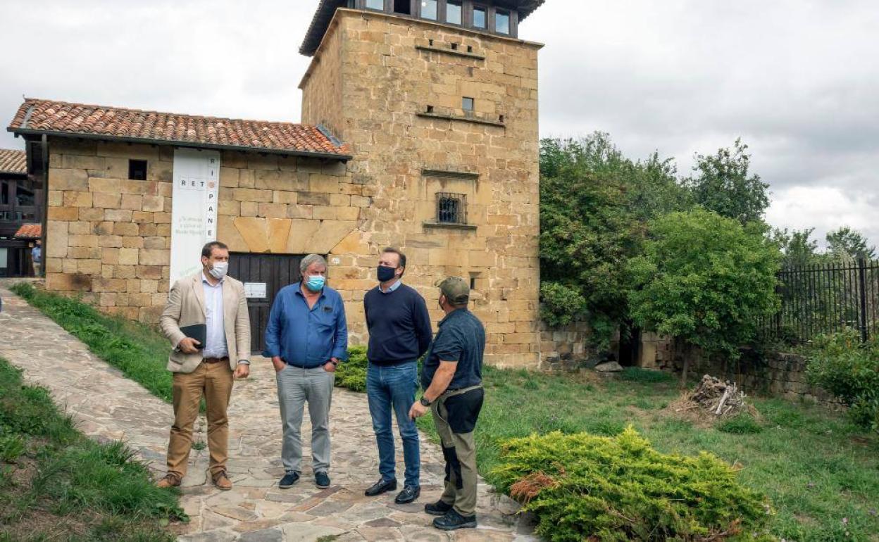 Centro de Visitantes del Monte Hijedo, situado en Riopanero (Valderredible).