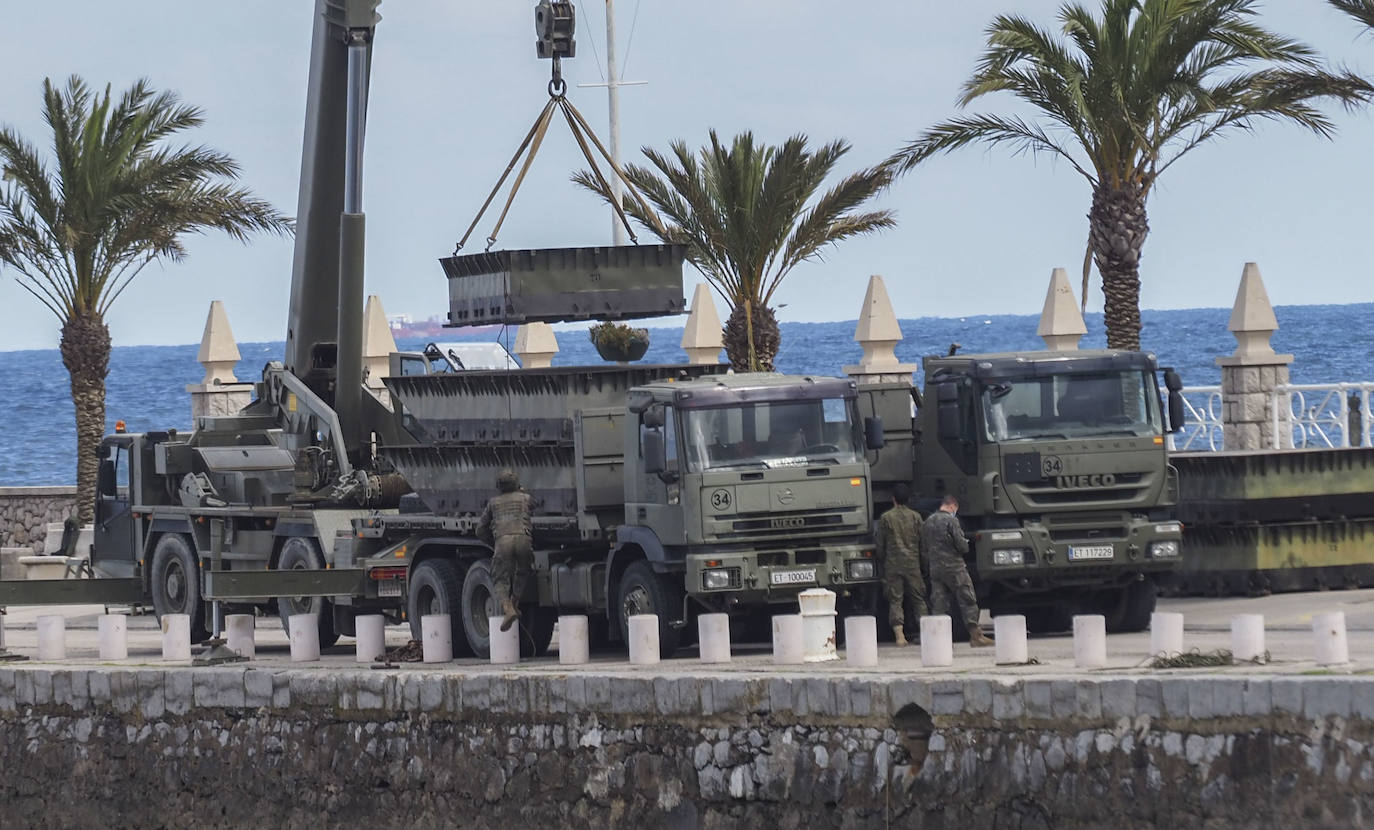 El Regimiento de Pontoneros Número 12 del Ejército de Tierra, de maniobras en Castro Urdiales