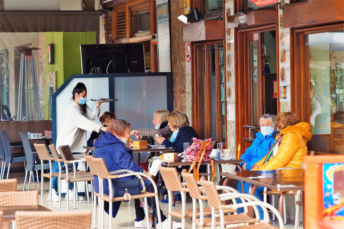 El cierre perimetral y el mal tiempo arruinan un puente de San José sin turistas.