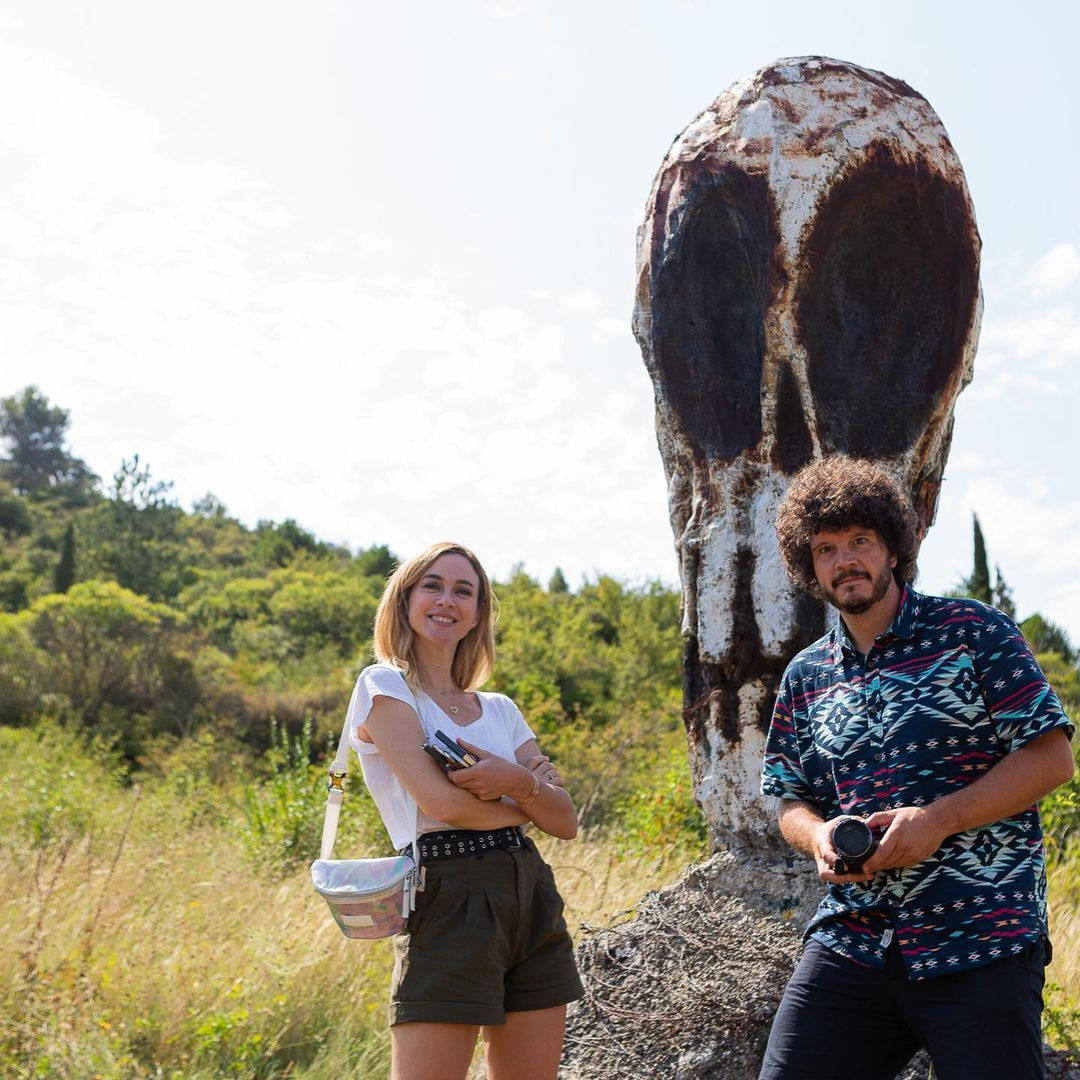 Marta Hazas y Xosé Touriñán «descubrirán los lugares más extraños, increíbles y sorprendentes de nuestra geografía».