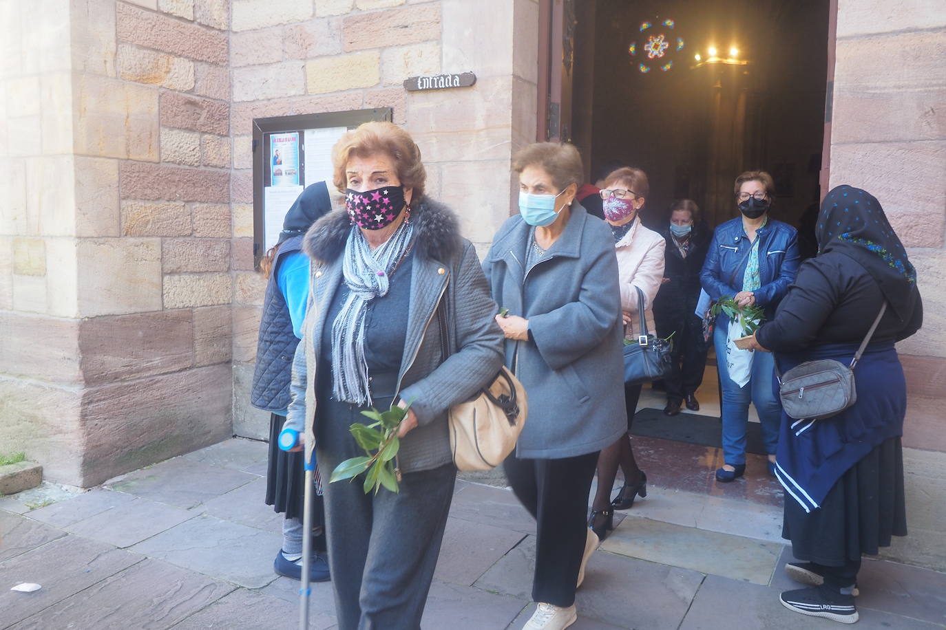 Fotos: Domingo de Ramos en Santander y Torrelavega