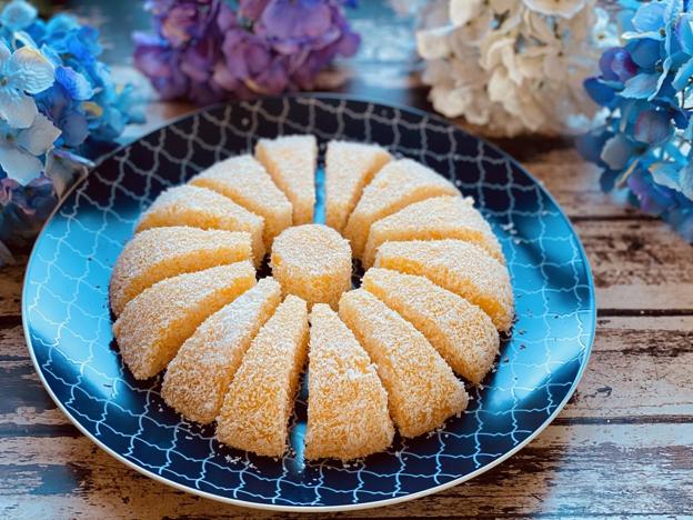 Delicias turcas o 'lakum' de naranja.