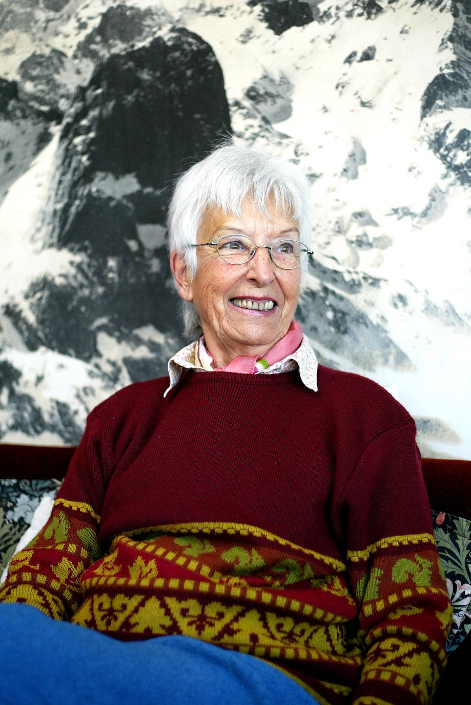 Carmen Sánchez Ereñoa, primera montañera que subió al Naranjo de Bulnes.